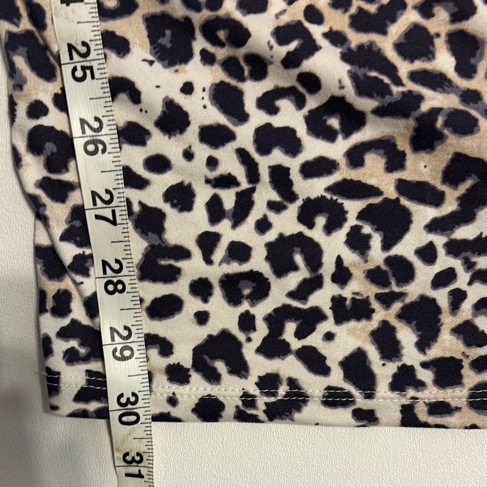 Mia & Tess Pajama Set Women’s Sz Large Animal Print - Picture 6 of 9